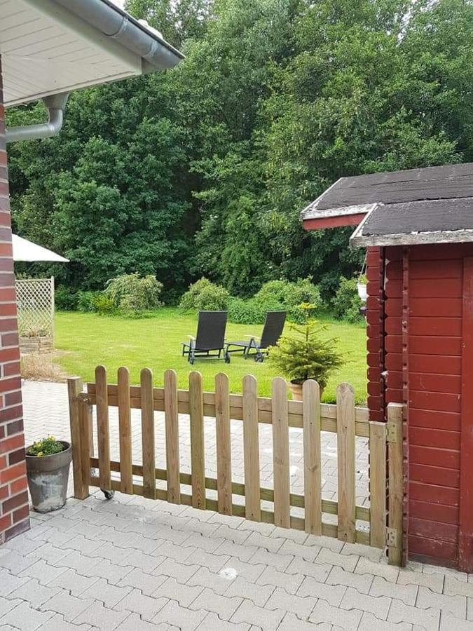 Ferienhaus Am Paradies Neuschoo Esterno foto
