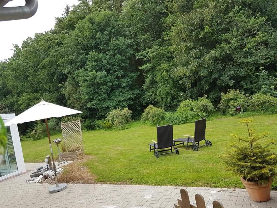 Ferienhaus Am Paradies Neuschoo Esterno foto